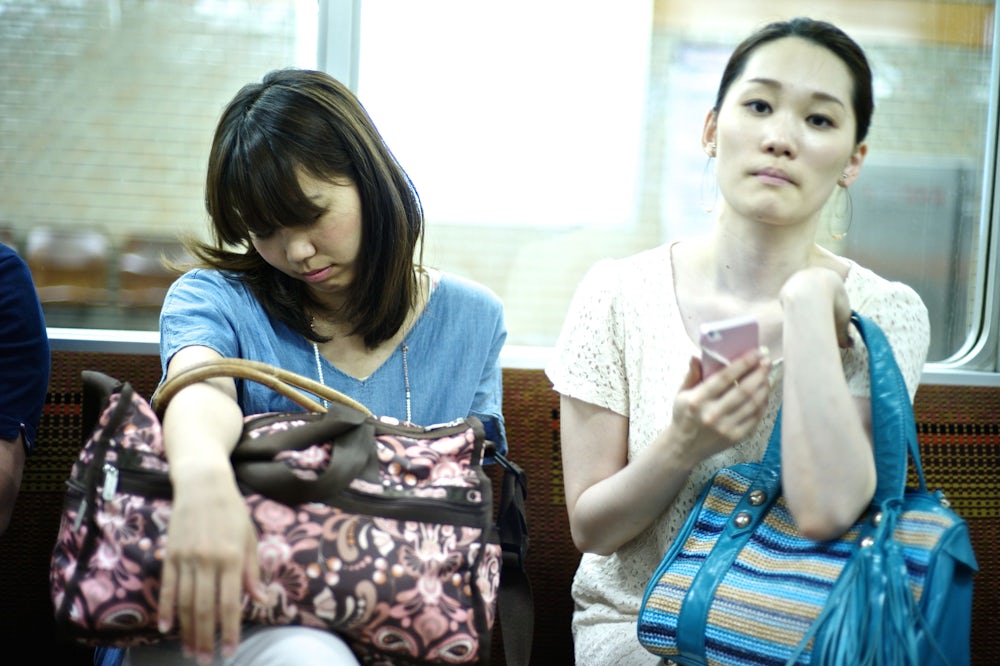 Schlafen und Arbeiten: Ein Balanceakt in Japan