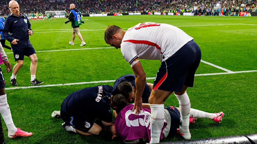 Englands Mittelfeldspieler Jordan Henderson fällt verletzungsbedingt aus der WM