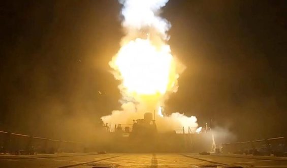 Konflikt im Nahen Osten: Angriffe der USA auf Iran