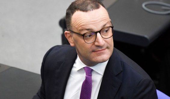 Jens Spahn sorgt mit Leihmutterschaft für Unruhe in der CDU