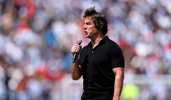 Tom Cruise mit Emotionaler Rede an die Fußballwelt