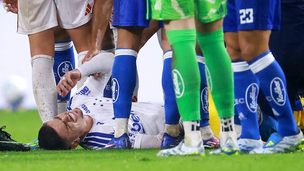 Strenge Strafe nach schwerem Foul in Brasilien