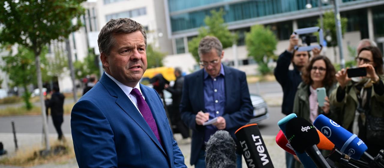 Unruhe innerhalb der CDU Sachsen-Anhalt: Personalumbau von Kanzler Merz unter Kritik