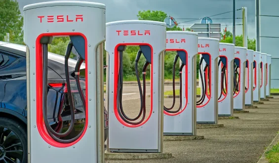 Wann zahlen sich Investitionen bei Tesla aus?