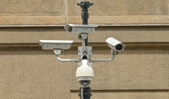 EU und London Sanktionieren Russische Cyber-Angreifer