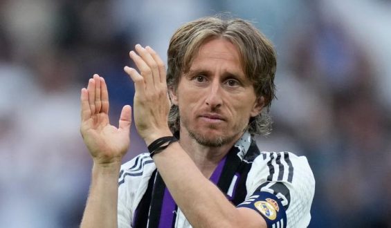 Luka Modric verlängert bei Milan: Transfermarkt-News