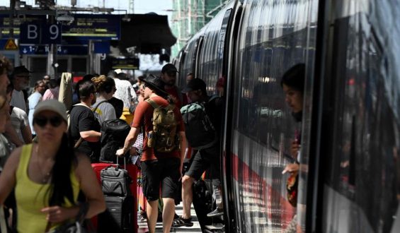 Deutsche Bahn verzeichnet ersten Gewinn seit sieben Jahren
