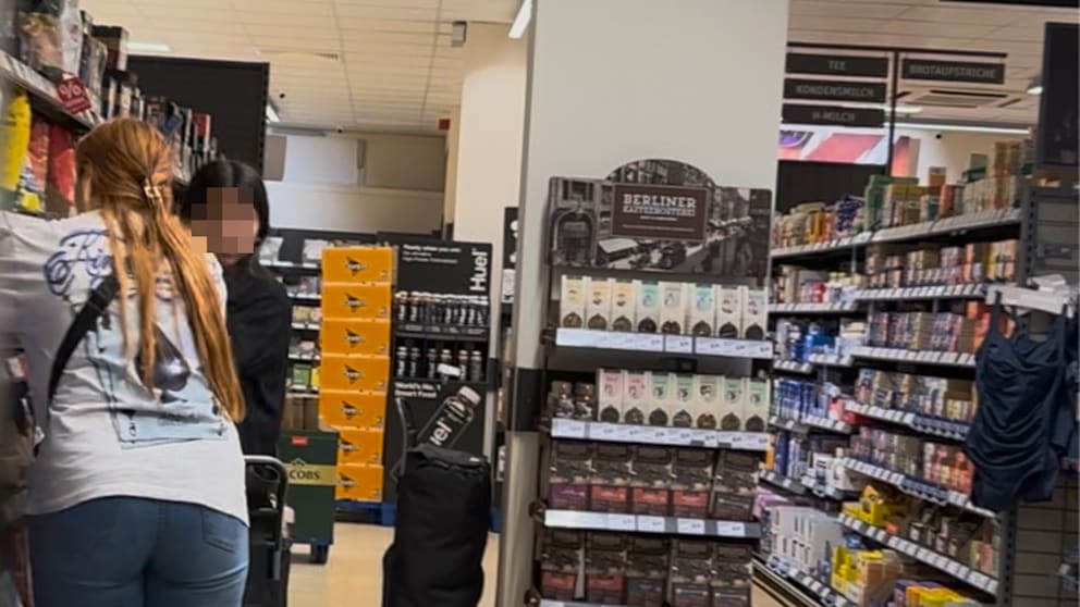 Teenager stehlen Edel-Kaffee in Berliner Supermarkt