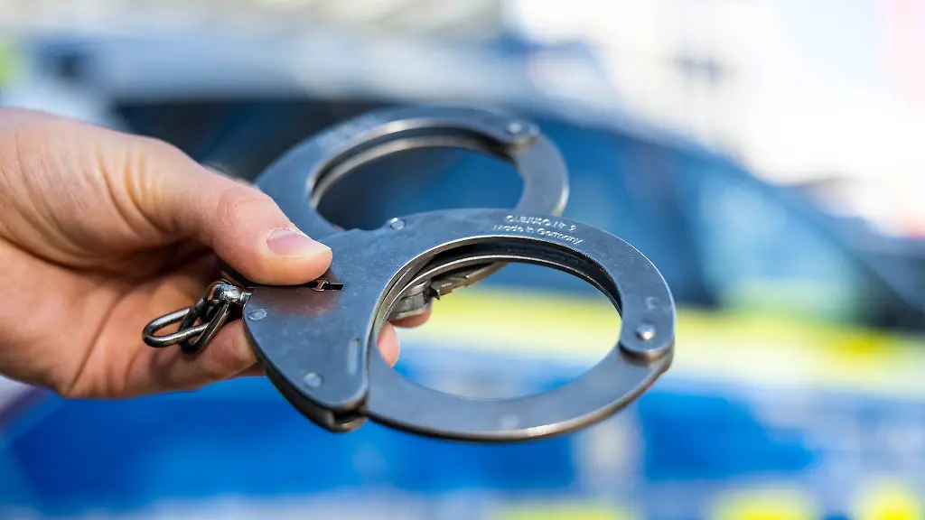 Untersuchung nach Todesfall bei Polizeieinsatz in Duisburg