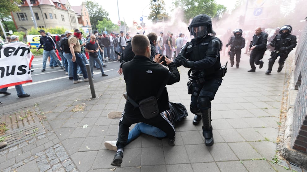 Gewalt gegen Journalisten in Erfurt