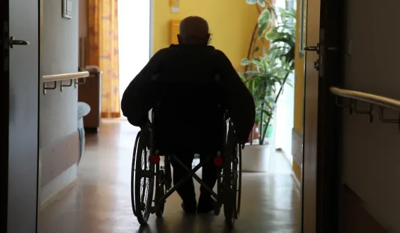 Pflegeheimbewohner tragen steigende Eigenkosten