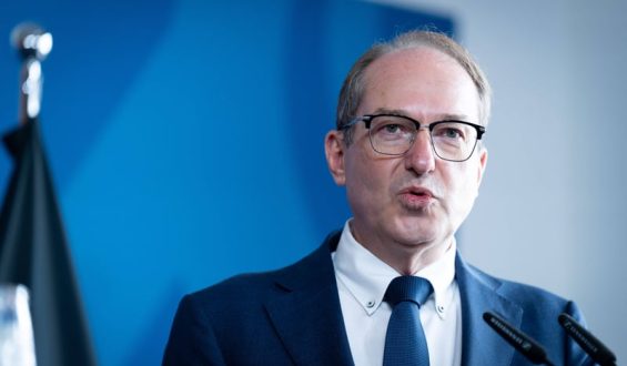 Alexander Dobrindt: Einflussreicher Politiker der Union im Fokus