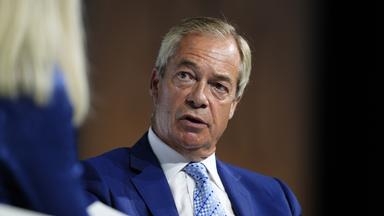 Nigel Farage kündigt Rücktritt von Parlamentsmandat an