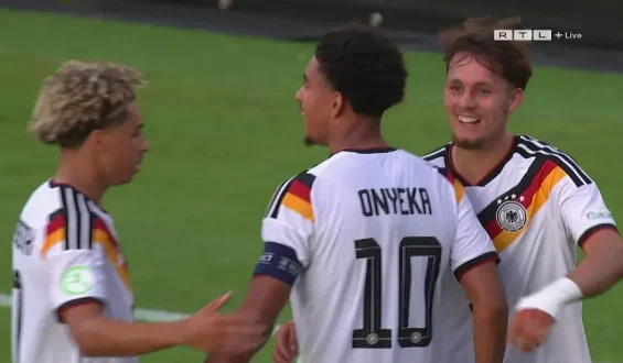 Deutsche U19 erreicht EM-Finale in dramatischer Nachspielzeit