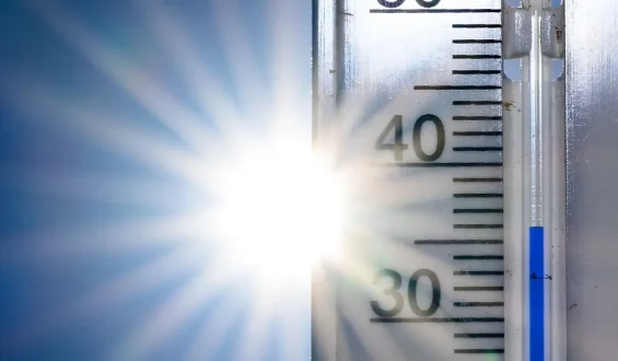 Hitzewelle breitet sich vom Südwesten aus: Temperaturen bis zu 40 Grad erwartet