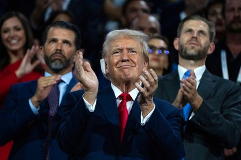 Einnahmen von Donald Trump durch Kryptogeschäfte und andere Geschäftsbereiche
