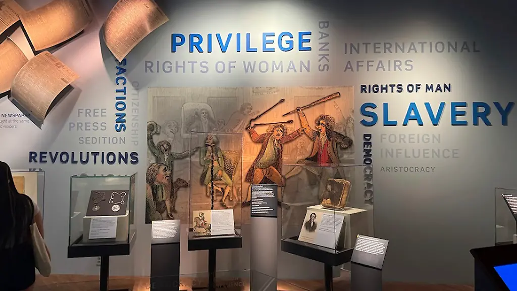 Trump fordert Warnschilder vor Museum in Washington