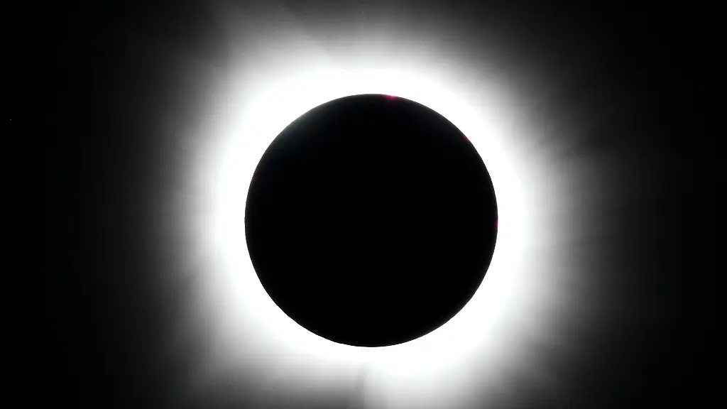 Himmelsphänomene im August 2026: Sonnenfinsternis und Meteorströme
