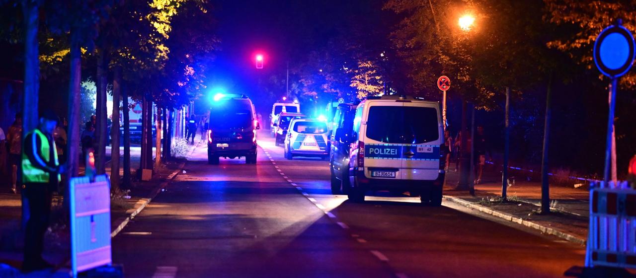 Eilmeldung: Vorzeitiger Abbruch des Christopher Street Day in Berlin