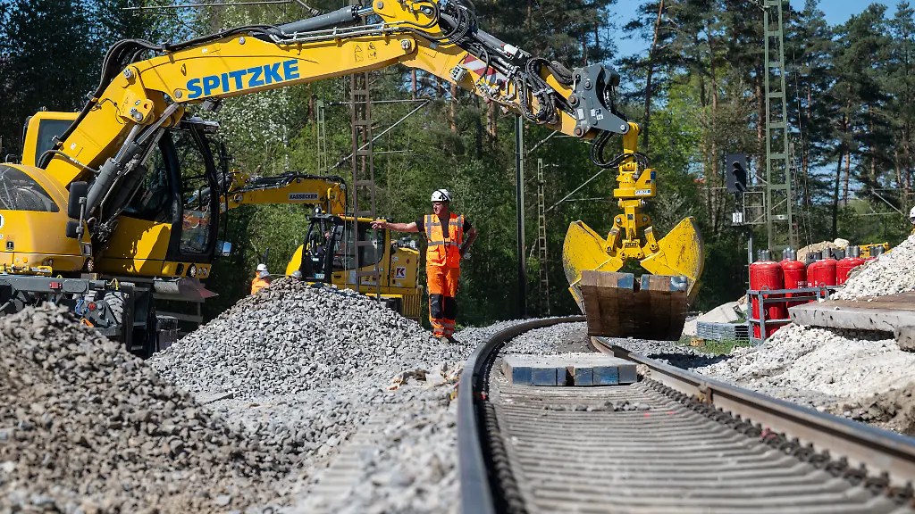 Wiedereröffnung der Bahnstrecke Nürnberg-Regensburg verzögert sich