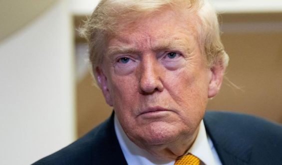 Trump kündigt neue Seeblockade gegen Iran an