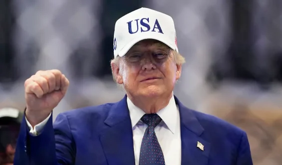 Trump zieht absurden Vergleich mit Lenin bei Wahlkampfauftritt