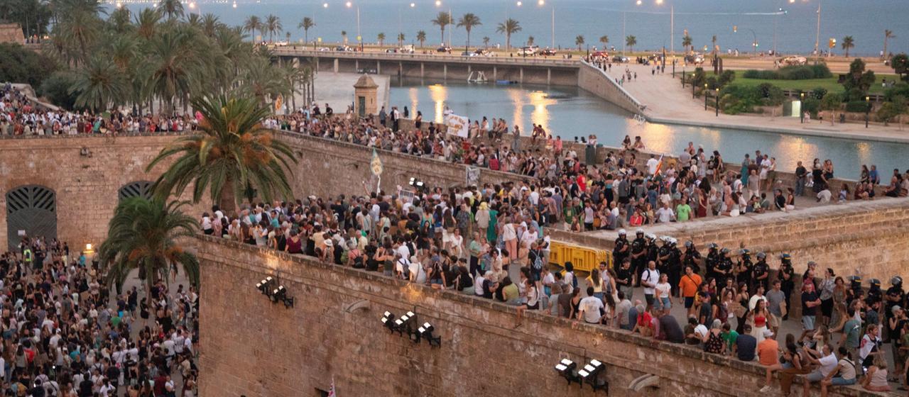 Mallorca am Limit: Demonstrationen gegen Touristenflut
