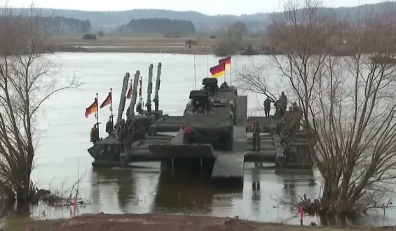 Bundeswehr und Frankreich bei Nuklear-Manöver vereint