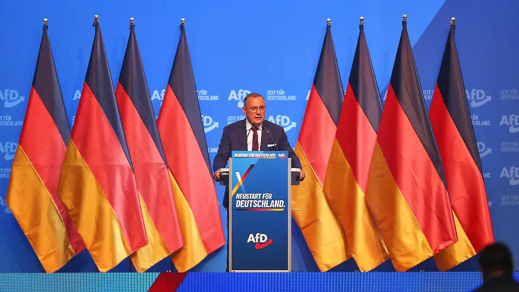 AfD Parteitag: Führungsriege strebt nach Regierungsverantwortung