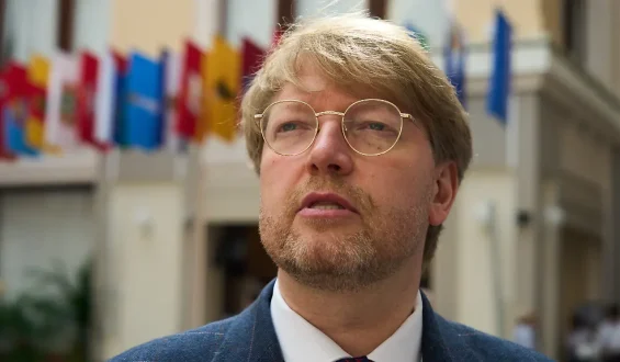 Jabloko will Ende des Krieges