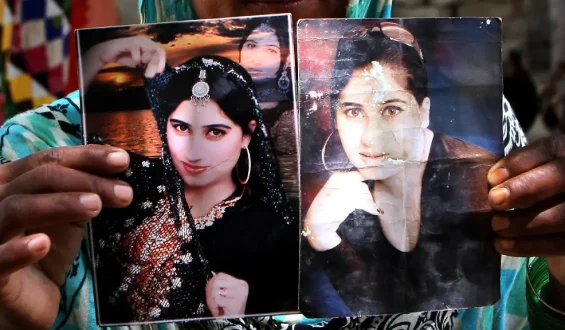 Zehn Jahre nach dem Tod von Qandeel Baloch: Keine Fortschritte in Pakistan