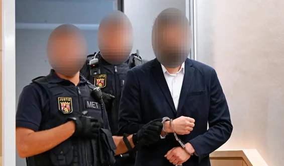 Zehn Jahre Haft für tödlichen Angriff auf Zugbegleiter