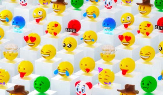 Von Herz bis Aubergine: Die Geschichte der Emojis