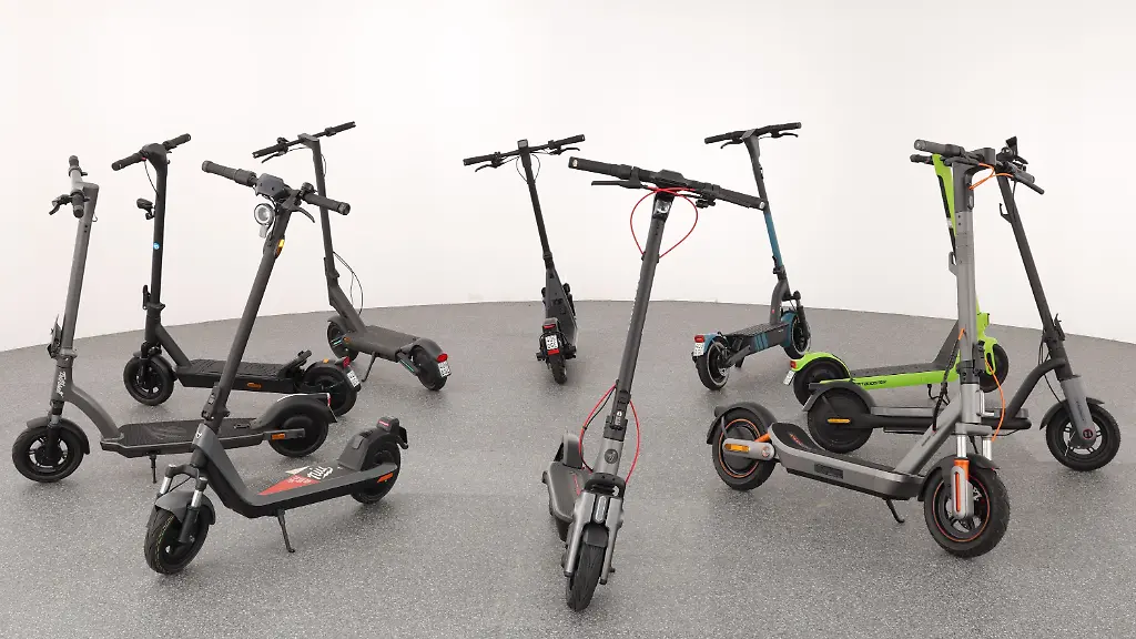 ADAC testet E-Kickscooter: Sieben Modelle überzeugen