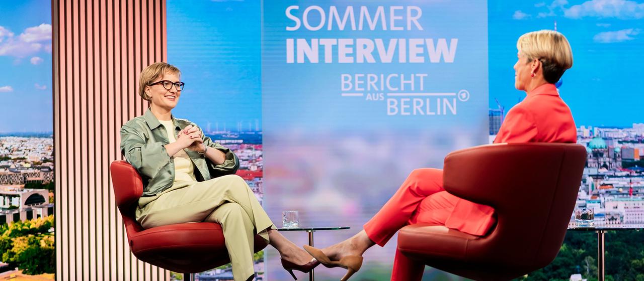 Faktenfinder Vorsitzende der Grünen Das Interview mit Brantner im Faktencheck