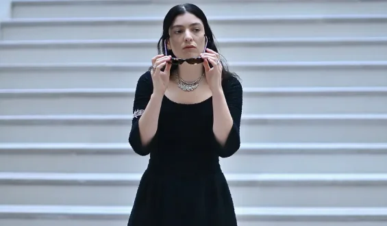 Lorde kritisiert Spotify-KI für fehlerhafte Song-Interpretationen