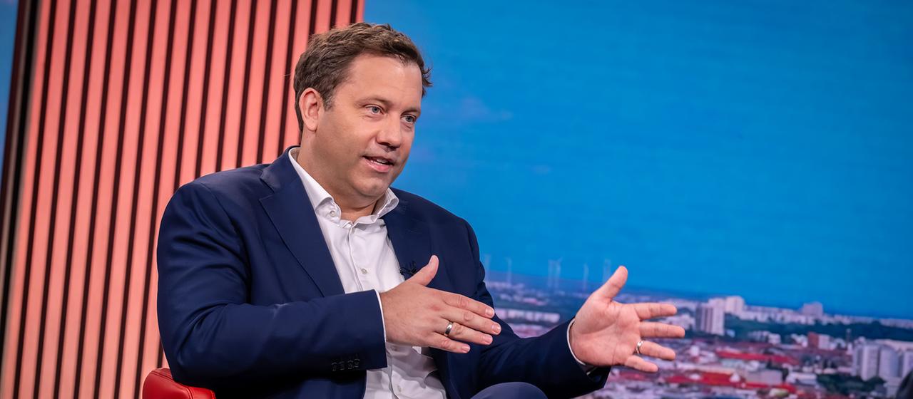 Klingbeil im ARD-Sommerinterview über die Krankschreibungsdebatte