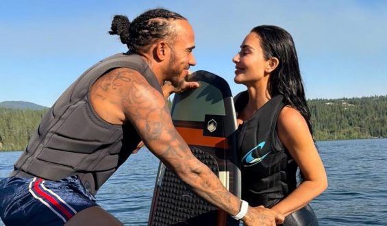 Einblick in den Urlaub von Lewis Hamilton und Kim Kardashian am See