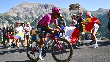 Erfolg für Richard Carapaz auf der 18. Etappe der Tour de France