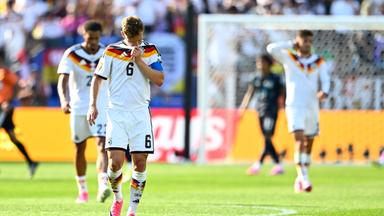 Deutschlands Abstieg, Spaniens Aufstieg in der FIFA-Weltrangliste