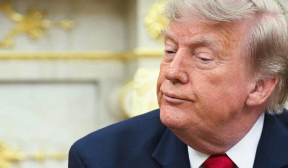 Trump verwirft Maut in der Straße von Hormus: Neue Pläne für Handelsabkommen