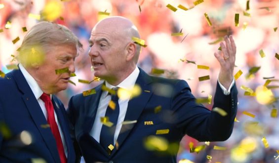FIFA plant Verkauf der WM-Kommerzialisierungsrechte