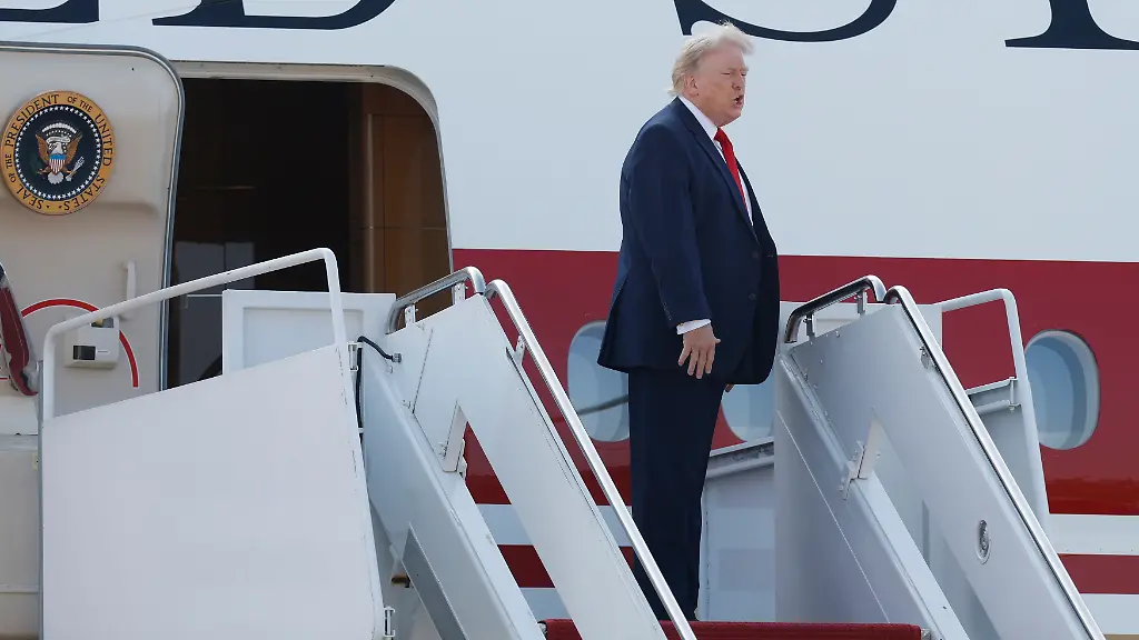 Trumps Luxusflugzeug und das Rückzieher des US-Justizministeriums im Streit mit der “New York Times”
