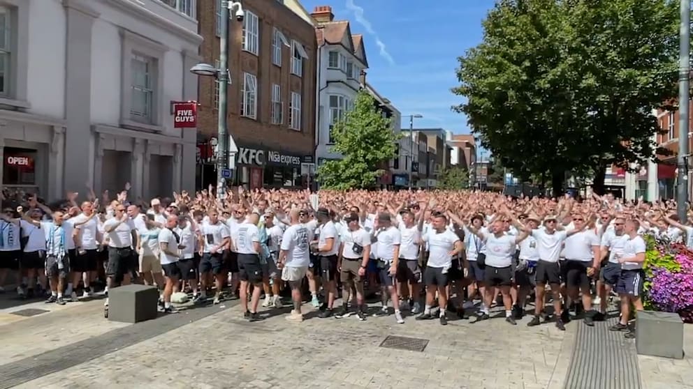Hansa Rostock Fans erobern Watford