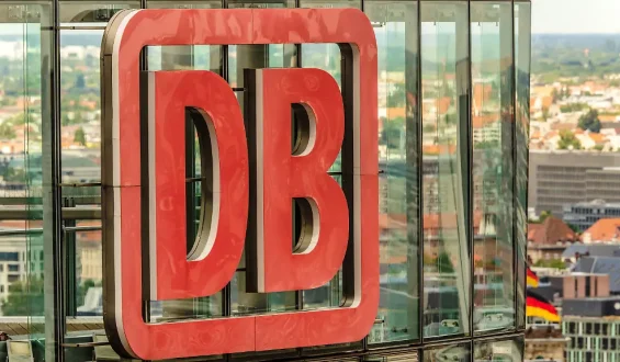 Deutsche Bahn erzielt Gewinn dank hoher Benzinpreise