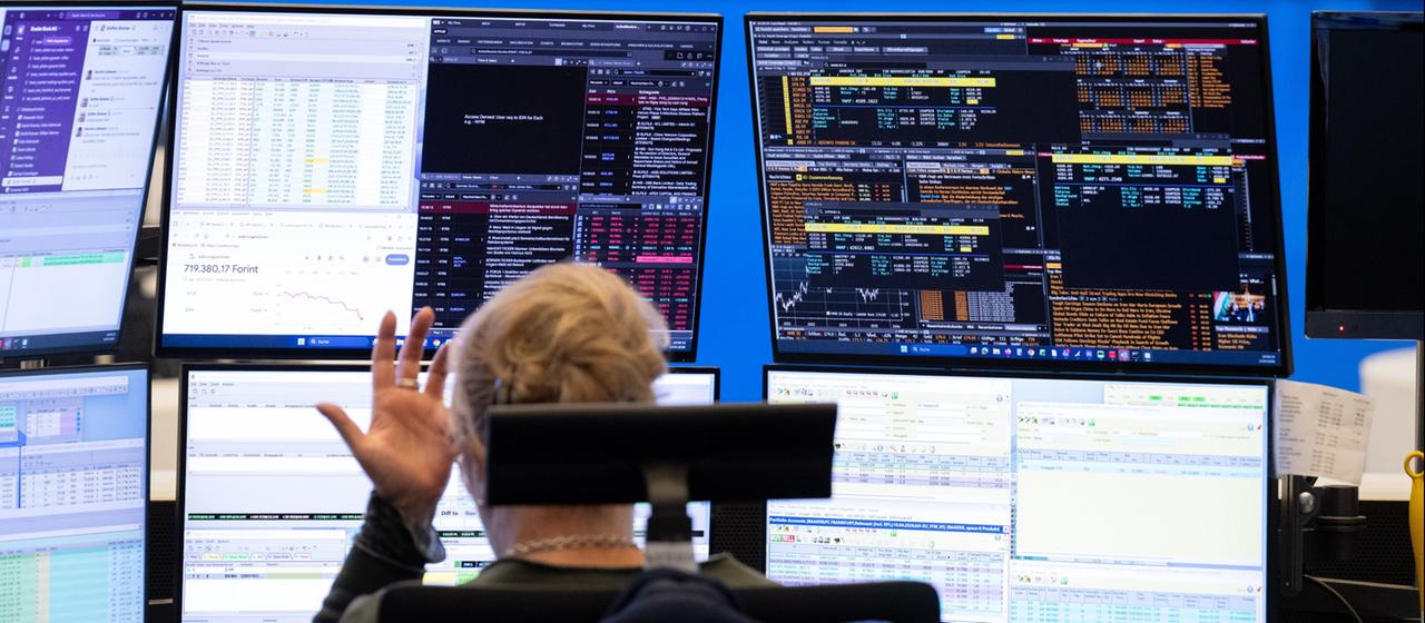 DAX erreicht Rekordhoch durch sinkende Ölpreise und US-Arbeitsmarktdaten