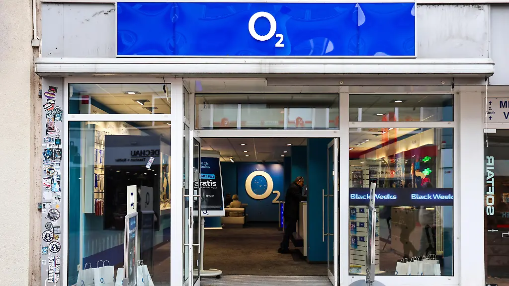 O2 plant erheblichen Stellenabbau in Deutschland
