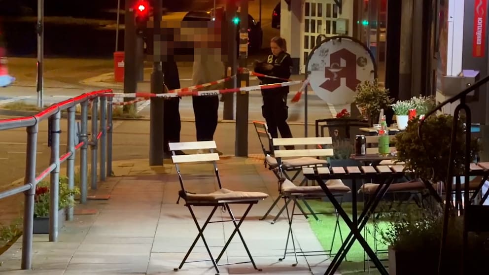 Messerattacke in Hamburg: Mann schwer verletzt ins Krankenhaus eingeliefert