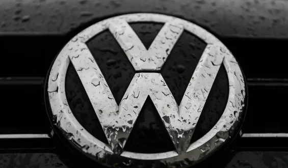 Hitzige Debatte bei Volkswagen über Sparpläne