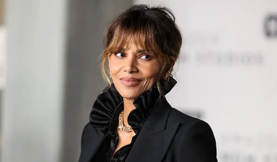 Halle Berry spricht sich gegen Altersdiskriminierung aus